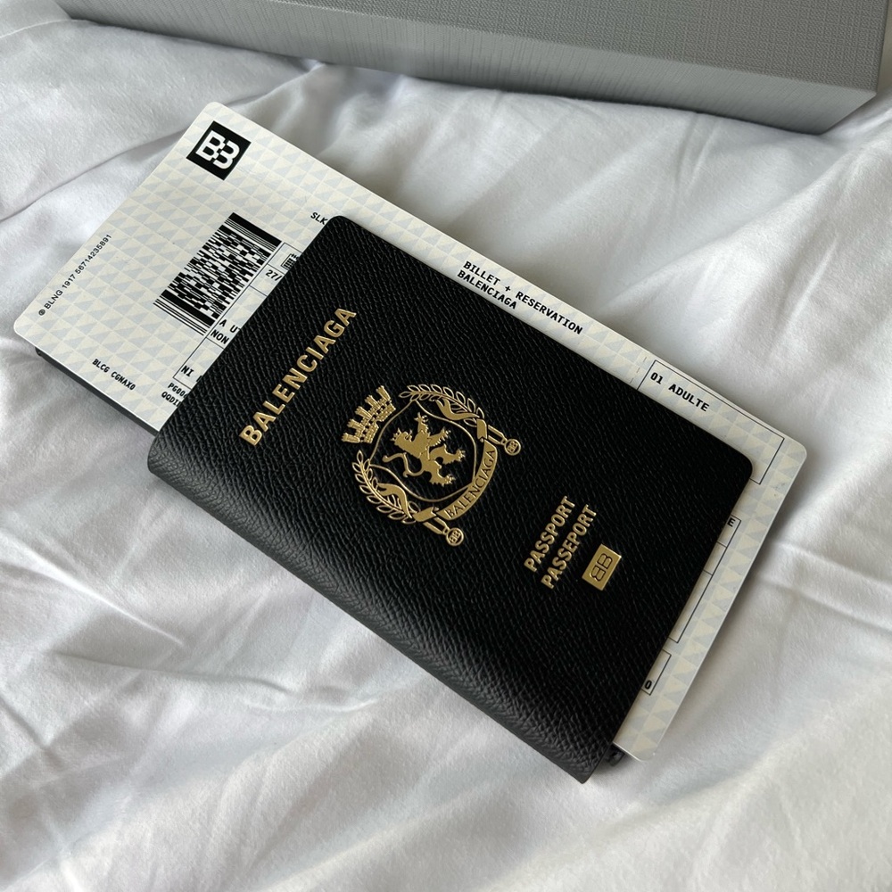 Balenciaga Passport Long Wallet 1 Ticket in Black